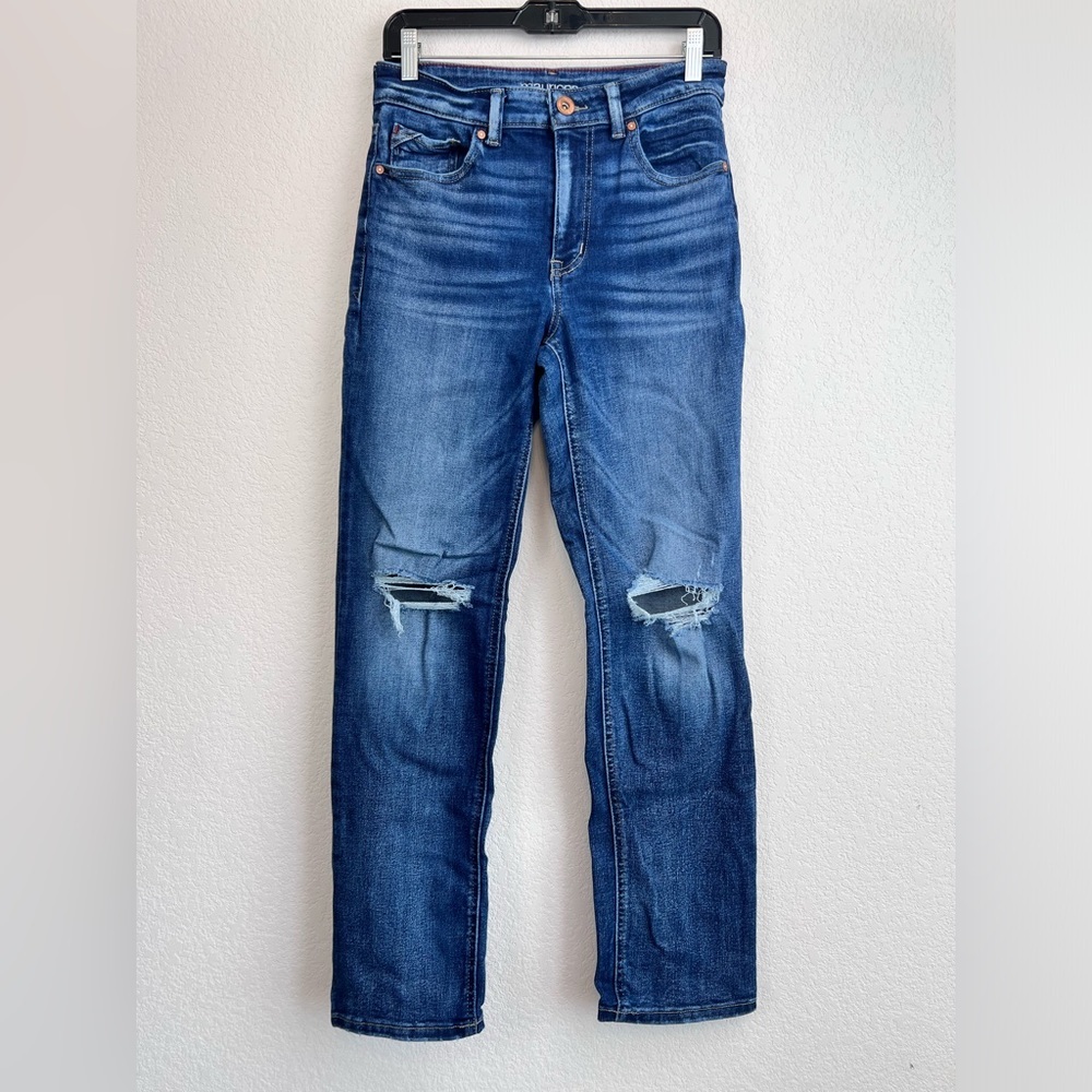 Maurices High Rise Straight Distressed Jeans Size 10
